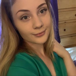 Meet your Posher, Brianna